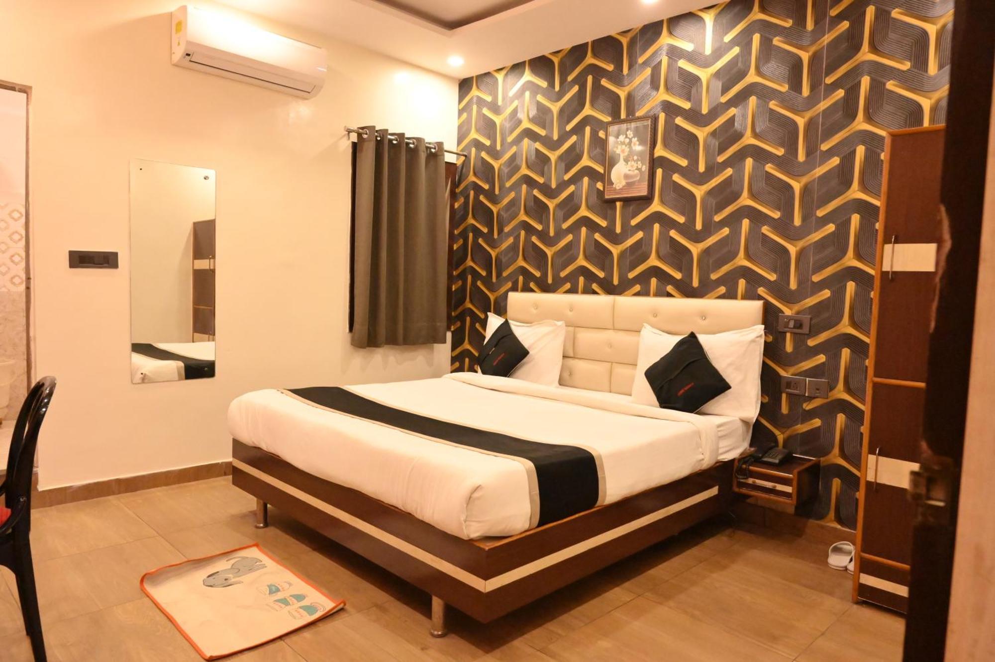 Hotel Riddhi Regency Lucknow Exterior foto